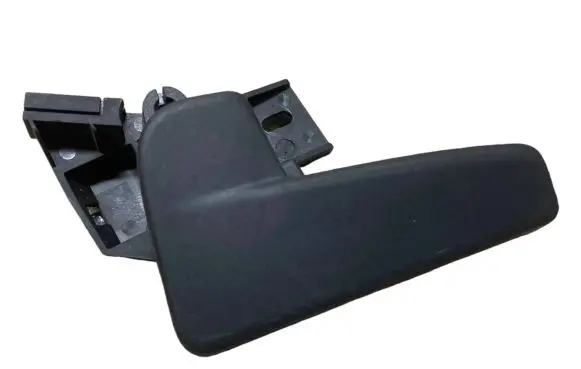 Volkswagen PASSAT B8 Engine bonnet (hood) release handle 6R1823533 517823633A