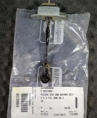 Nissan Navara D23 Front door check strap stopper 82430EB00A