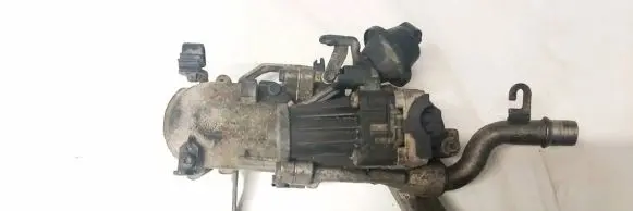 Volvo S80 EGR valve cooler 31358502 1305070261