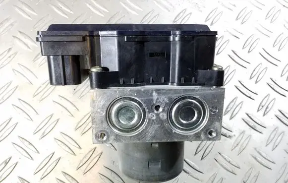 Ford Mondeo MK IV ABS Pump 8G912C405AB 16565704 B47QA