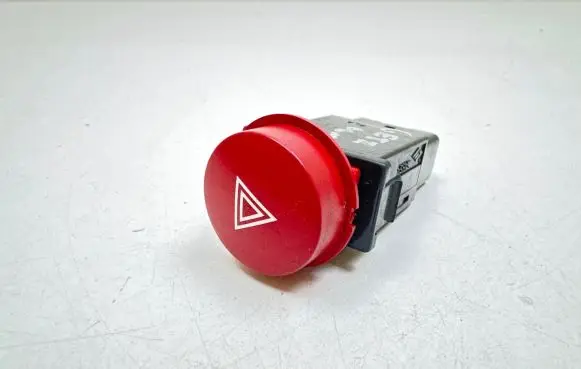 Hyundai Getz Hazard light switch