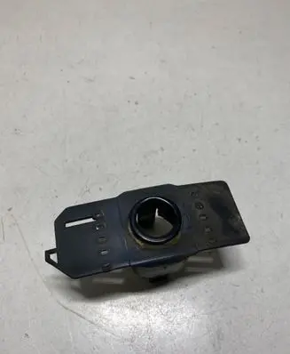Opel Astra H Rear parking sensor holder (PDC) 13140689