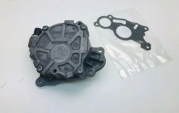 Volkswagen Beetle A5 Vacuum pump 03L145100F