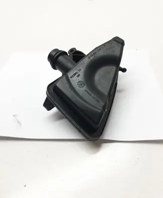 Mercedes-Benz ML W164 Intake resonator A6421400087