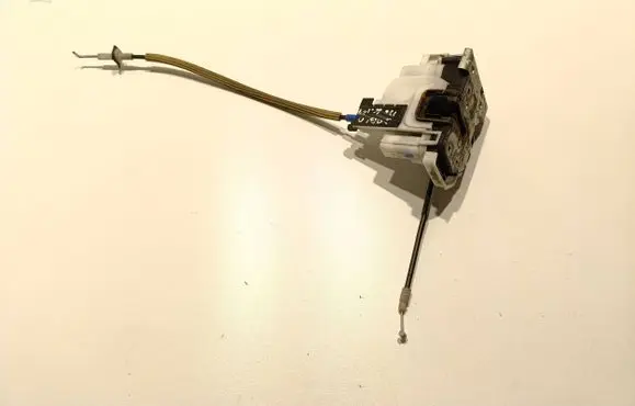 Fiat Doblo Front door lock 51810889