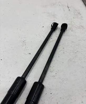 BMW 1 E81 E87 Front bonnet/hood damper/strut 7118370