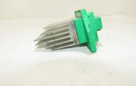 Hyundai Santa Fe Heater blower fan relay 