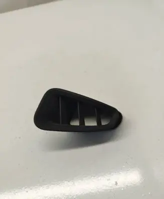 Chevrolet Camaro Dash center air vent grill 23158826