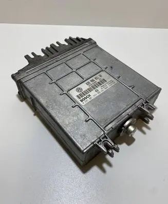 Volkswagen PASSAT B5 Engine control unit/module 028906021GK 0281001654
