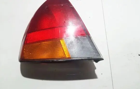 Mitsubishi Carisma Rear/tail lights MB944543