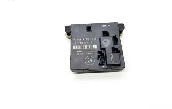 Mercedes-Benz E W211 Door control unit/module 2118201526