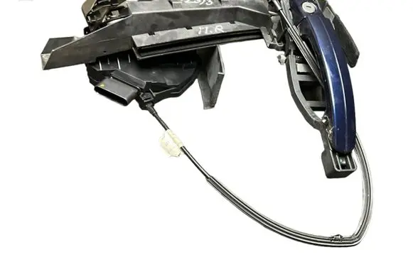 Ford Focus C-MAX Front door lock AM51U219A64DJ AM5AU21812CC