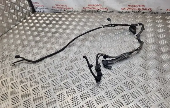 Volkswagen Jetta V Windshield washer fluid hose 1J0955998