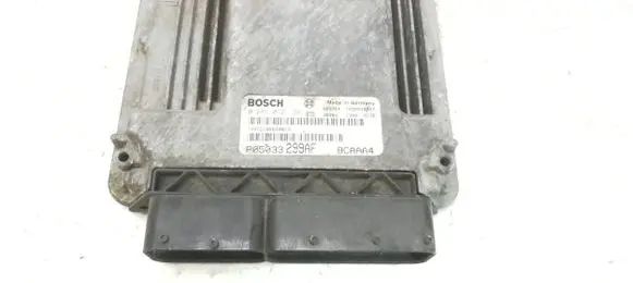 Dodge Caliber Engine control unit/module P05033299AF 1039S16957 0281012129