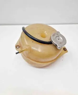 Coolant expansion tank/reservoir