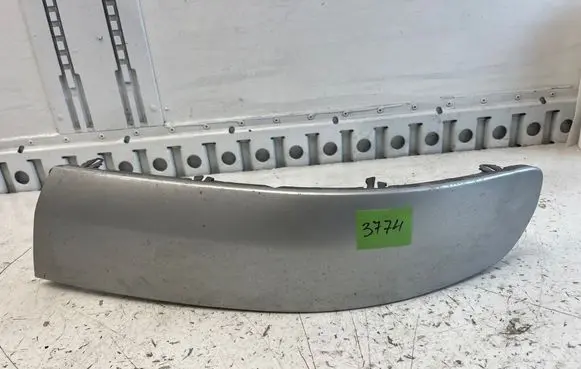 Volkswagen Transporter - Caravelle T5 Front bumper splitter molding 7H5807717