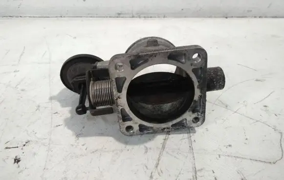Hyundai Tucson JM Engine shut-off valve 3510027XXX