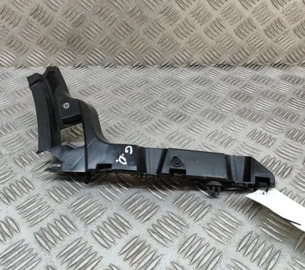 Opel Mokka B Rear bumper mounting bracket 9835237980