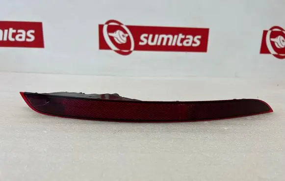 Porsche Cayenne (9Y0 9Y3) Rear tail light reflector 9Y0945726A 9Y0945726 20620201