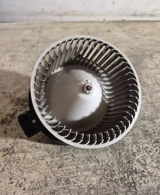 Mazda 6 Heater fan/blower 8727000361