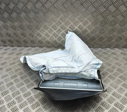 Audi A3 S3 8V Knee airbag 8V1880841C