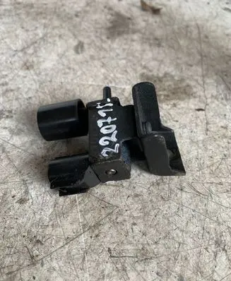 Toyota Corolla E120 E130 Turbo solenoid valve