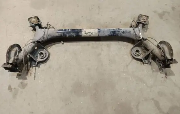 Peugeot 307 Rear subframe 