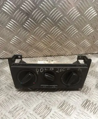 Volkswagen Polo III 6N 6N2 6NF Climate control unit