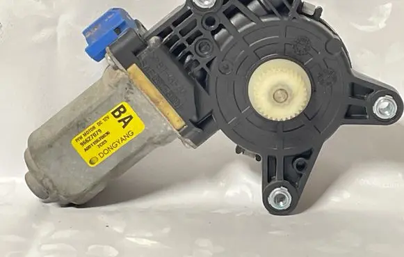 Chevrolet Captiva Front door window regulator motor 96627079 A00115570036 7G03