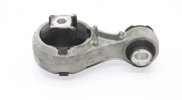 Nissan Qashqai Engine mount bracket