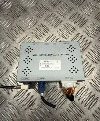 Mercedes-Benz E W212 Camera control unit module 