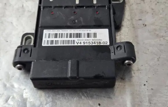BMW 6 F06 Gran coupe Current control relay 78950710 9153418