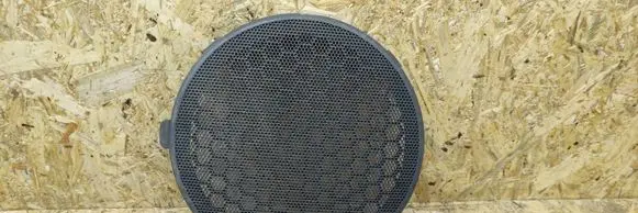 Side speaker trim/cover