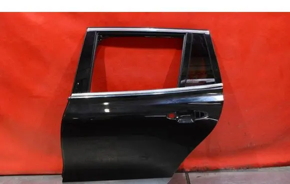 Volvo V60 Rear door 