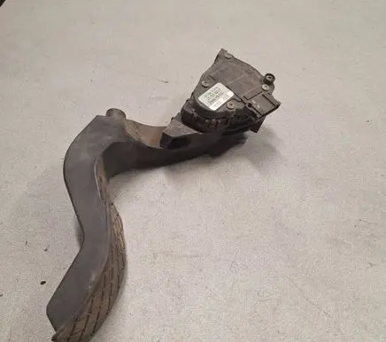 Audi A6 S6 C5 4B Accelerator throttle pedal 8D1721523F PV00837603