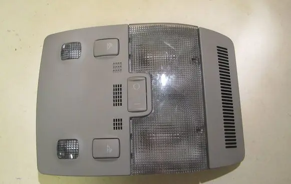 Audi A4 S4 B6 8E 8H Front seat light 8E0947135A