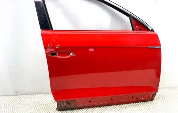Volkswagen T-Roc Front door 