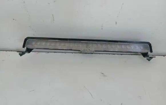 Volvo V70 Third/center stoplight 9154505