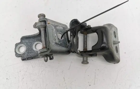 Peugeot 508 Front door hinge set 
