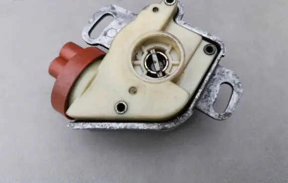 Mercedes-Benz S W140 Valve vacuum 1403000833 A1403000833 1233001033