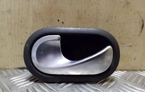 Renault Scenic II - Grand scenic II Rear door interior handle 8200028487 5005400006