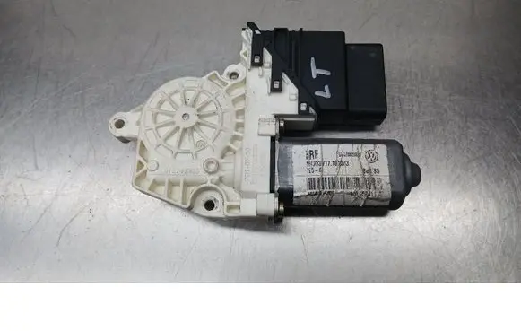 Seat Leon (1M) Rear door window regulator motor 1C0959811A
