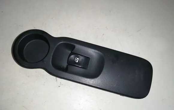 Renault Modus Electric window control switch E28983 8200278436