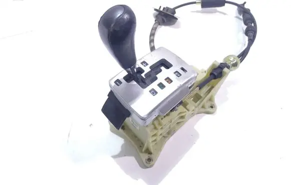 Hyundai Sonata Gear shifter/selector