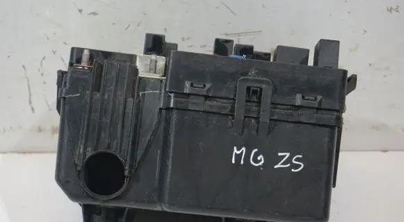 MG ZS Fuse box set 