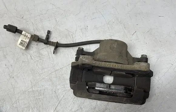 Opel Insignia B Front brake caliper 84199643 557804886