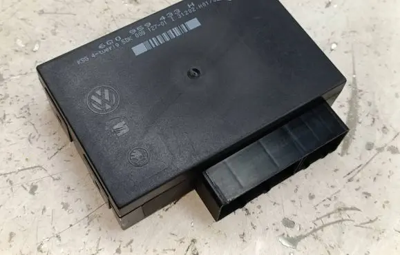 Volkswagen Polo Comfort/convenience module 6Q0959433H 5DK00812701