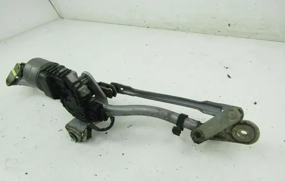 Audi A4 S4 B6 8E 8H Front wiper linkage 8E1955119
