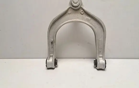 BMW X7 G07 Front lower control arm/wishbone 6883115