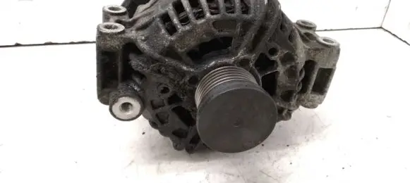 BMW Z4 E85 E86 Generator/alternator 0124525059